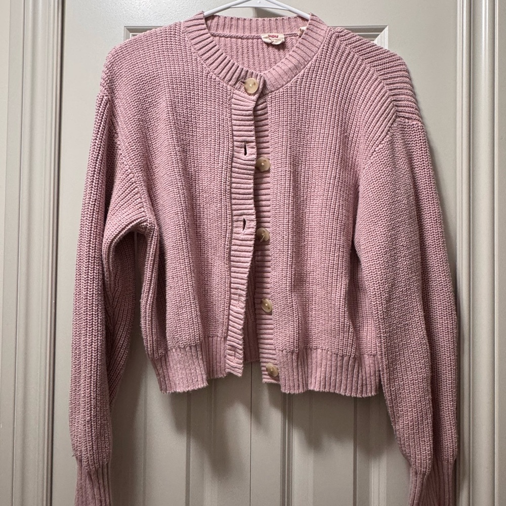 Levi’s cardigan